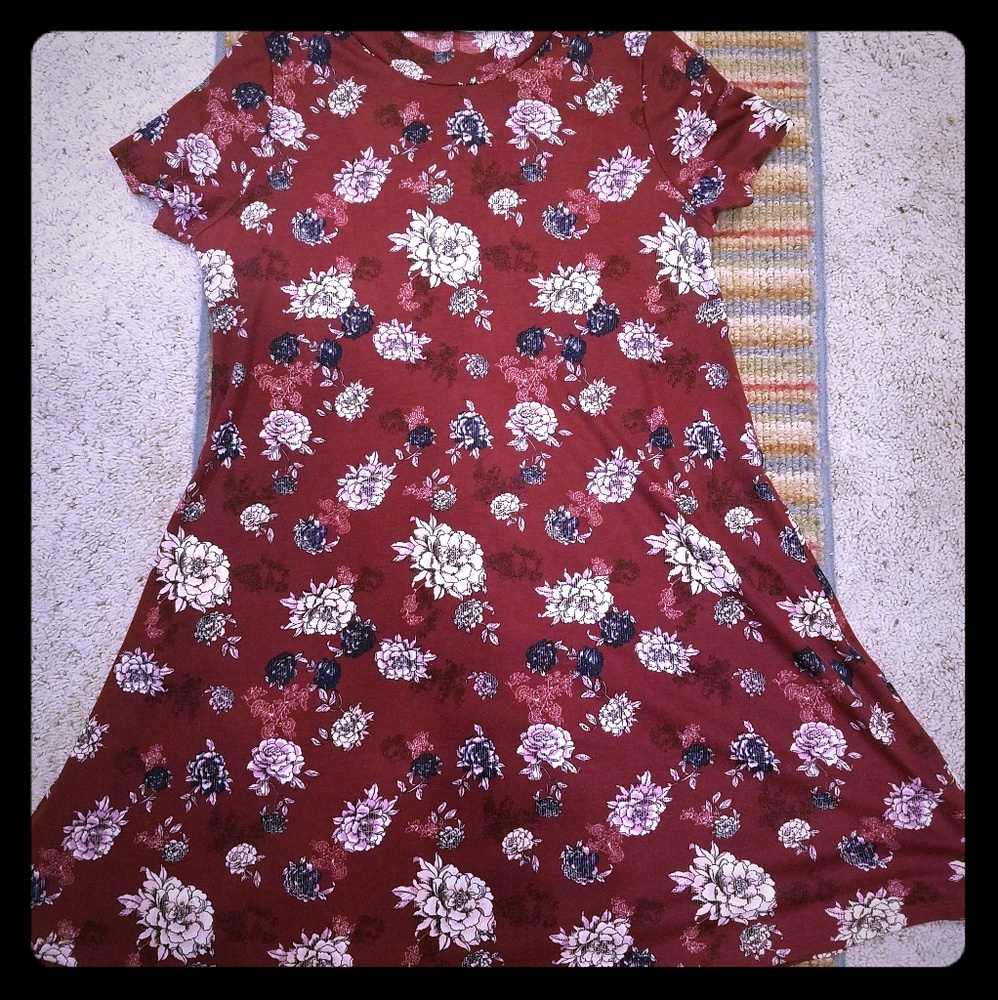 Lydia Martin Lush mock neck dress